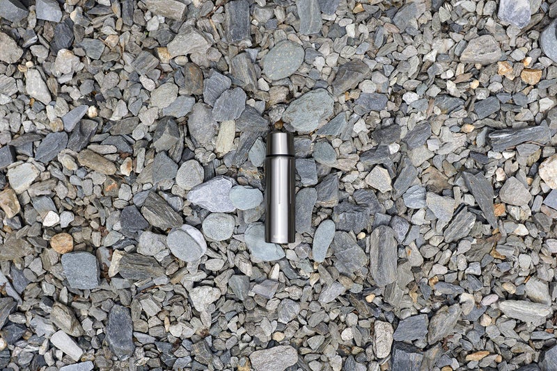 SIGG - Selenite Insulated Water Bottle - Thermo Flask Gemstone with Cup - Leakproof - Lightweight - BPA Free - 18/8 Stainless Steel - 37 Oz - Image 5